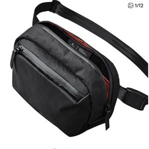 ALPACA Pro go sling x pack Men's Bag black worn one time